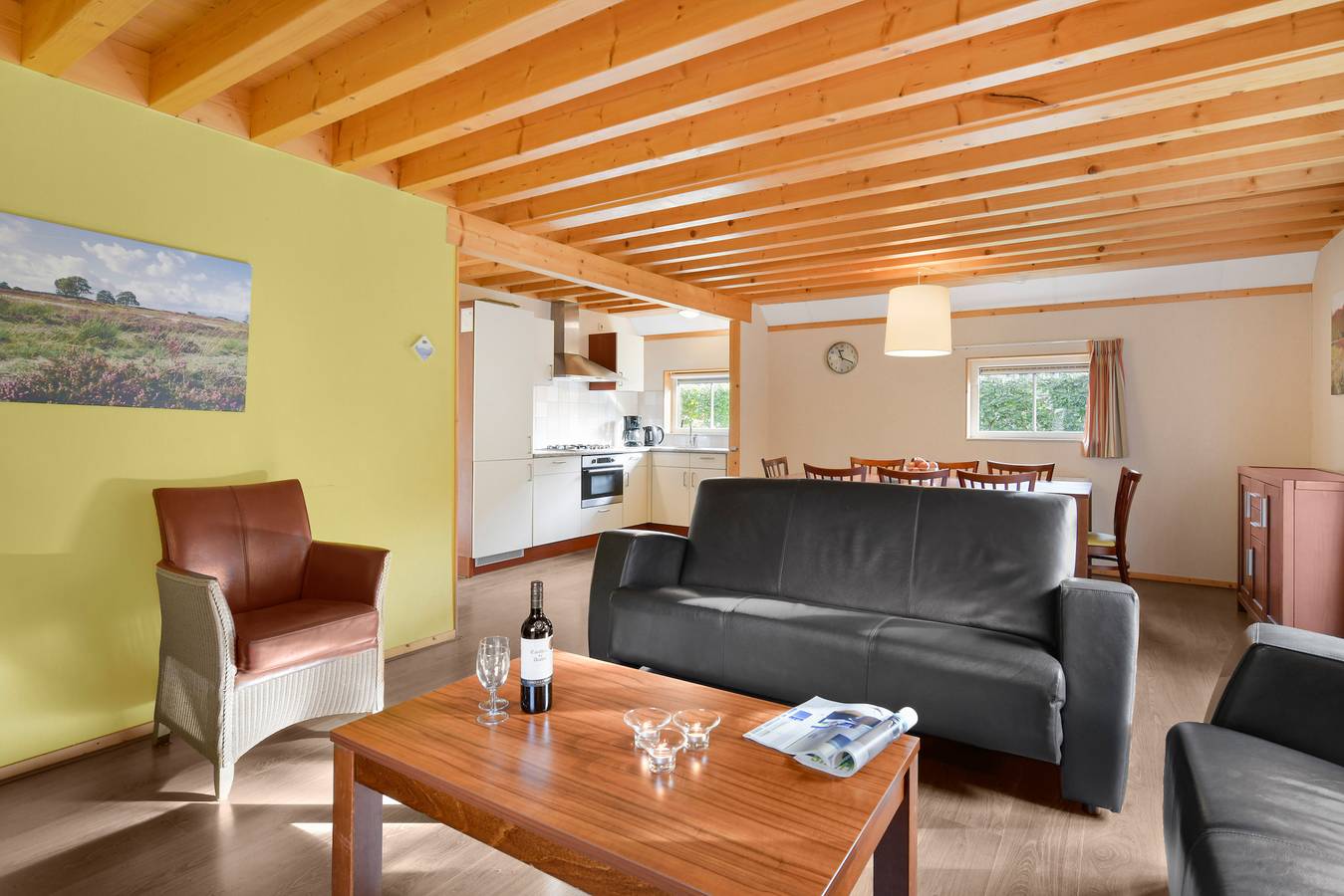 Bungalow für 8 Personen mit Terrasse in Drenthe