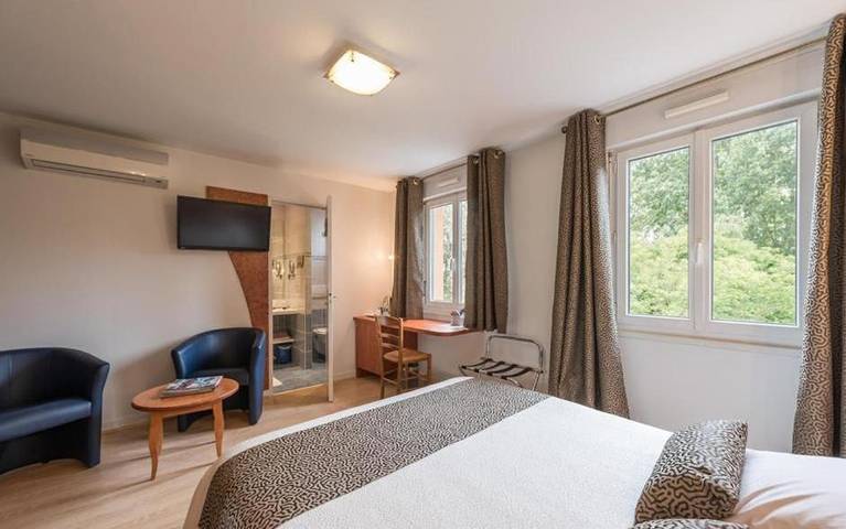 Hôtel pour 3 personnes, avec jardin et terrasse à Le Mesnil-en-Vallée - 2