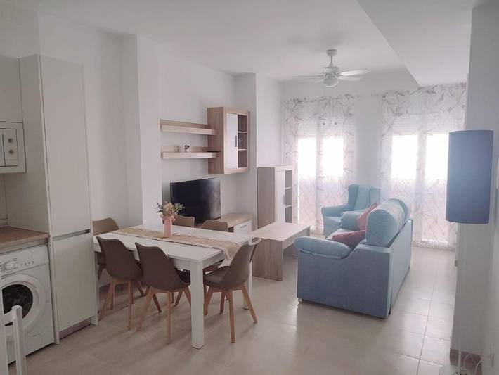 Apartamento de vacaciones para 6 personas, con vistas y terraza - 1