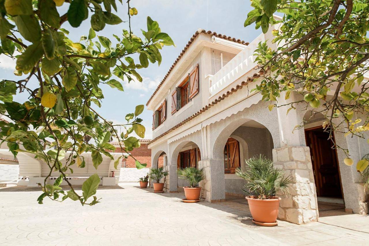 Villa in El Cabo de las Huertas, Alicante
