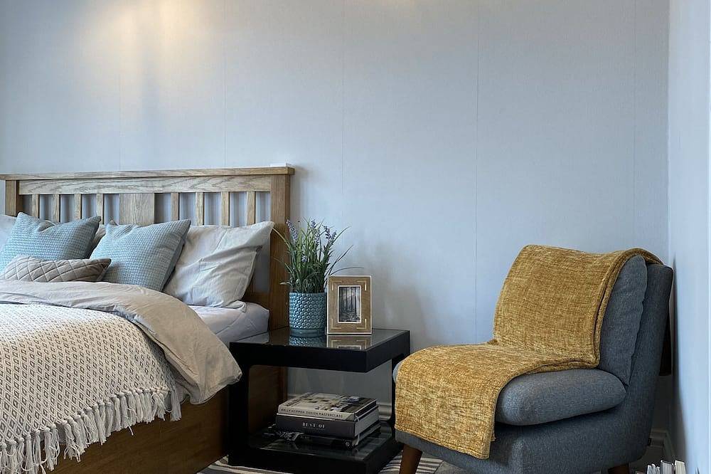 Entire apartment, Ultra modern luxury apartment in Ealing, London