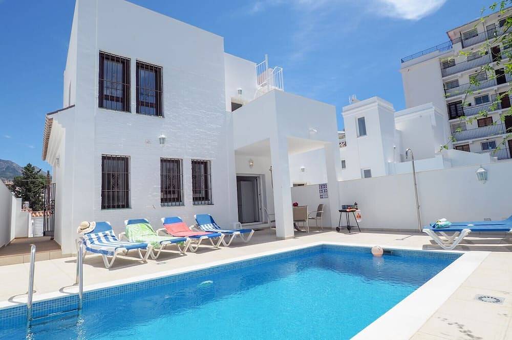 Casa vacanza a Nerja a partire da 254€ a notte