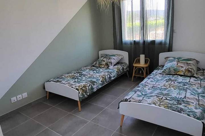 Villa Neuve avec Piscine privée Vallon pont d'Arc - 2 chambres - 6personnes in Vallon-Pont-d'Arc, Ardèche