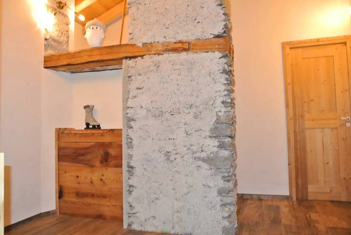 Gîte pour 12 personnes, avec balcon, animaux acceptés dans Office De Tourisme De Bessans - 3