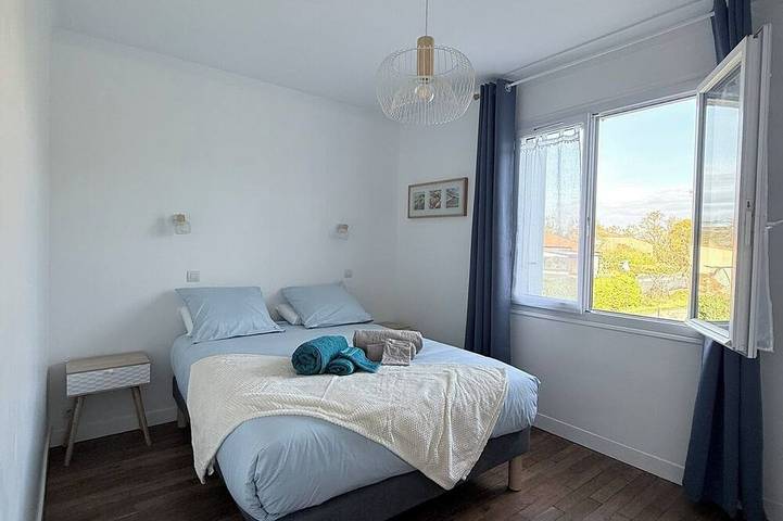 Location de vacances pour 4 personnes, avec jardin à Beaulieu-sous-la-Roche - 2