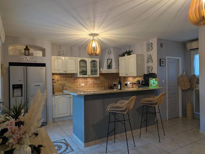 Maison de vacances pour 6 personnes, avec piscine ainsi que jardin et vue - 1