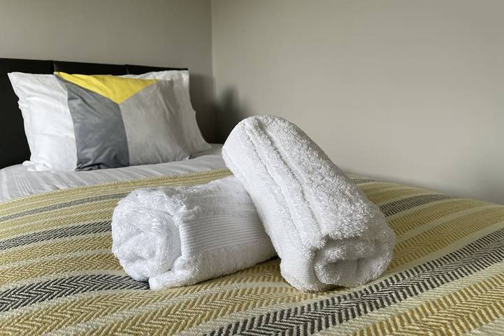 Location de vacances pour 7 personnes, avec terrasse et jardin dans Chatham (United Kingdom) - 4