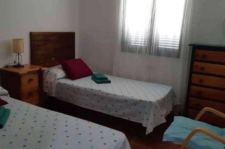 Location de vacances pour 6 personnes, avec jardin et balcon, animaux acceptés dans El Campillo De Rodalquilar - 4