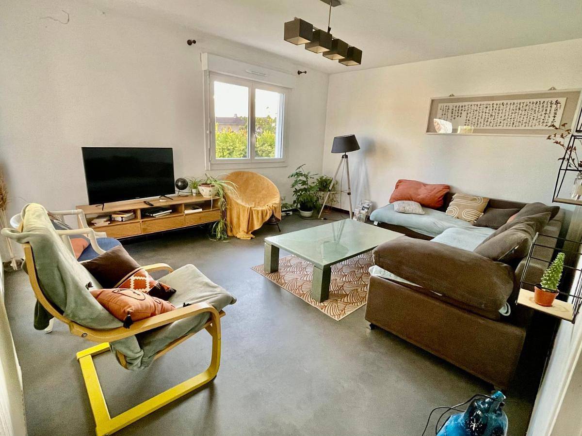 Maison dromoise jardin rivière à 5 min in Livron-sur-Drôme, Région de Valence