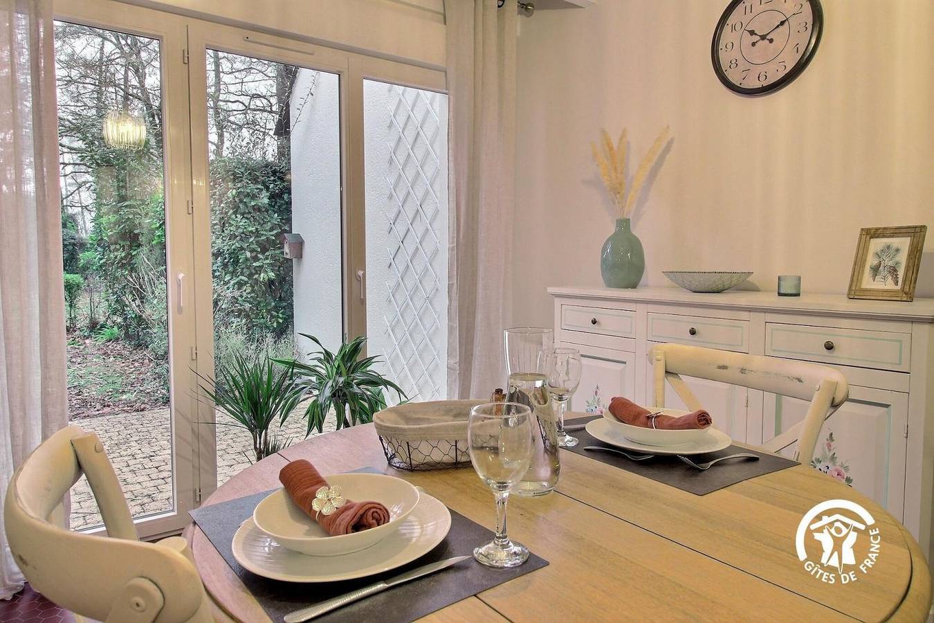 Au coeur des Pins in Golf Saint-Laurent, Ploemel