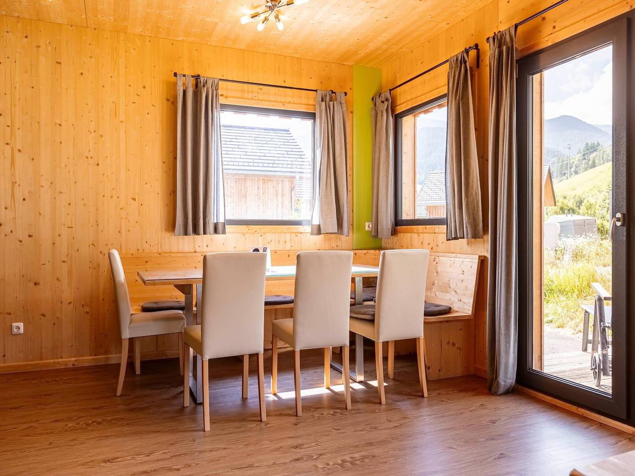 Gezellig chalet met sauna in St. Georgen ob Murau, Sankt Georgen am Kreischberg