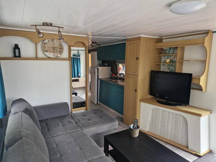 Camping pour 4 personnes, avec terrasse et vue