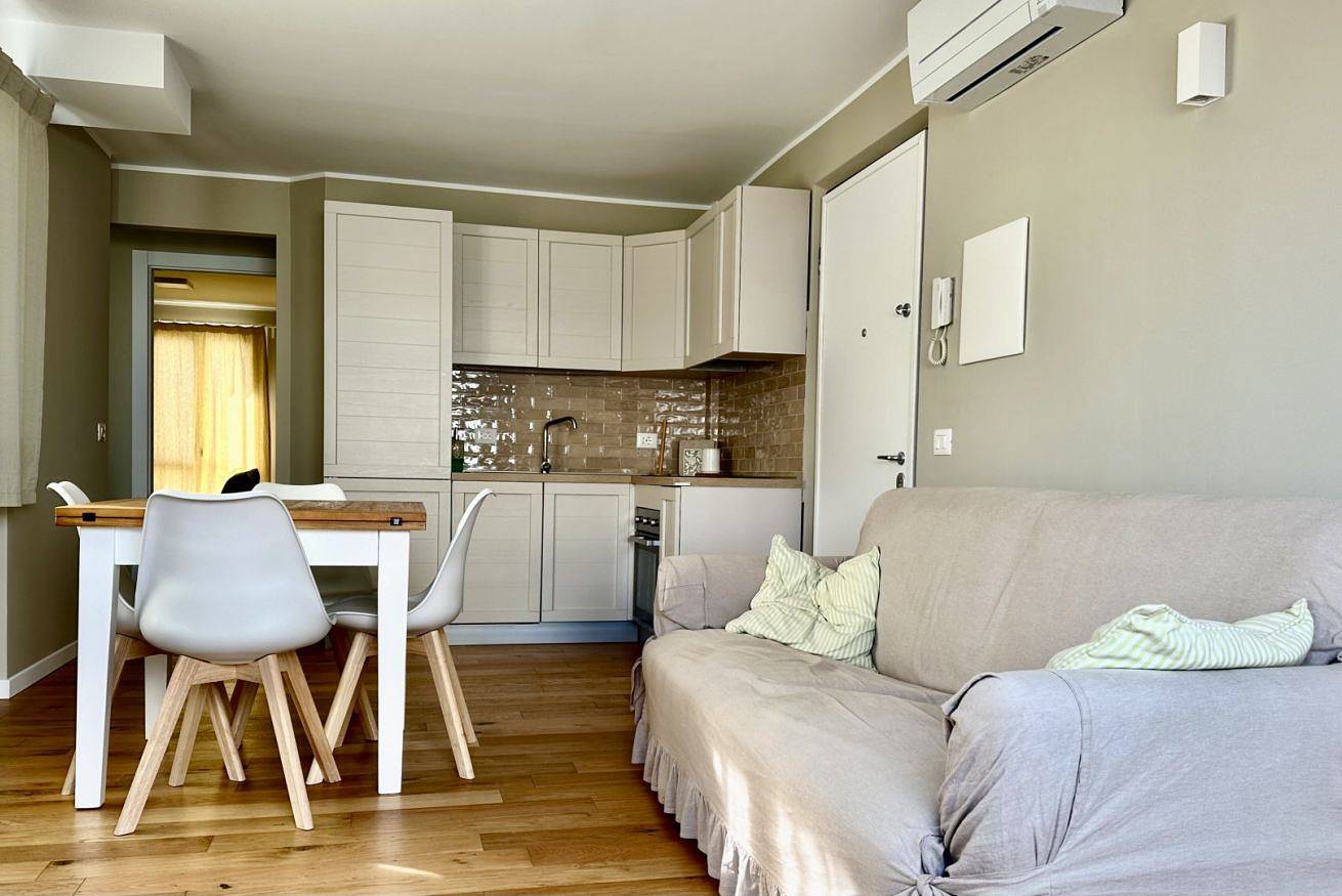 Ganze Wohnung, P017 - Porto Recanati, new two-room penthouse 30m from the sea in Porto Recanati, Adriaküste Marken