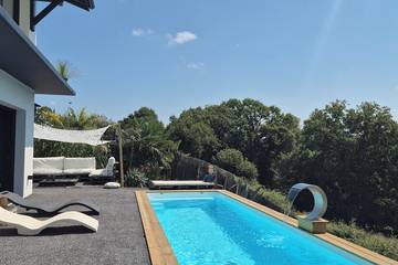 Gîte pour 6 personnes, avec sauna et jardin ainsi que jacuzzi et terrasse à Mouguerre