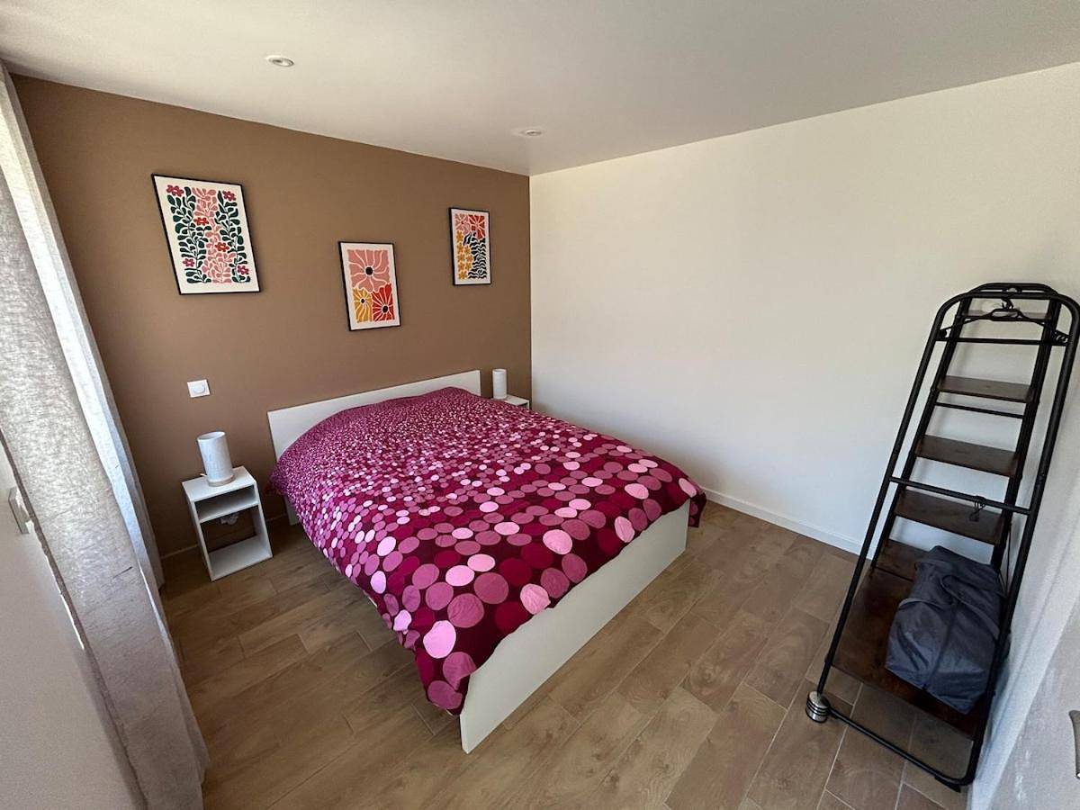 Three-Bedroom House in Jaunay-Clan, Vienne (France)