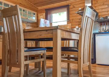 Chalet for 4 People in South-Wales, Carmarthenshire, Photo 2