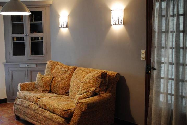 Location de vacances pour 5 personnes, avec terrasse et jardin à Availles-Limouzine - 4