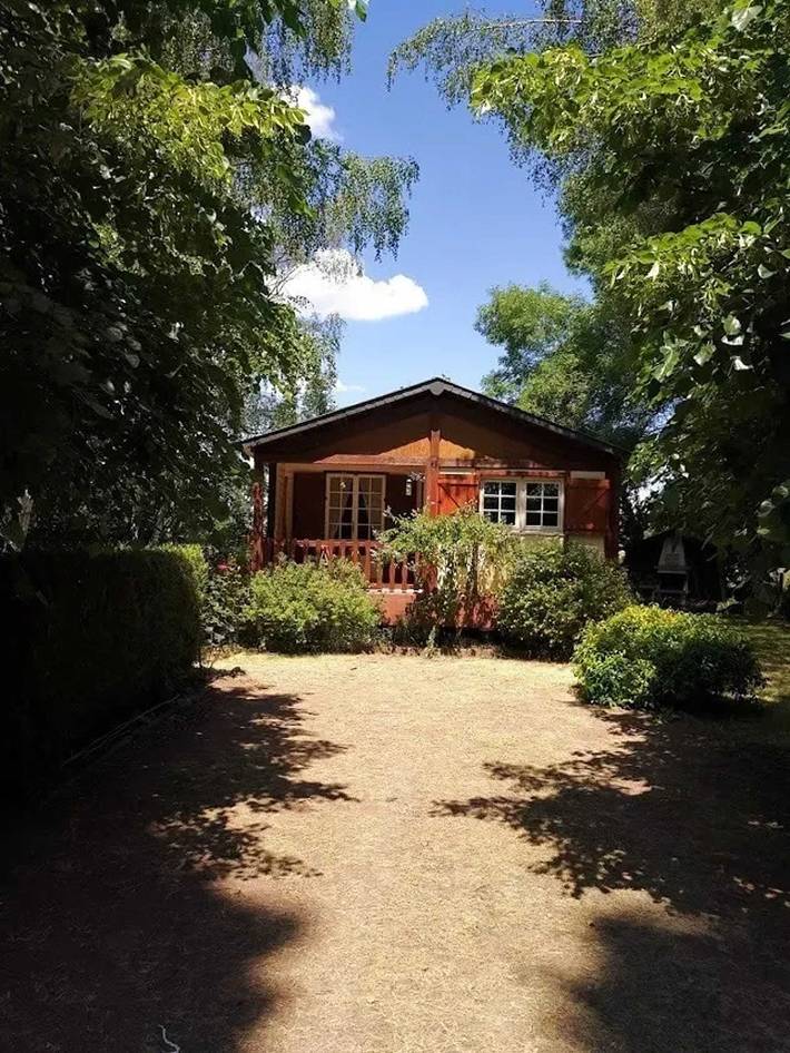 Maison pour 4 personnes, avec terrasse et vue sur le lac dans la Sarthe