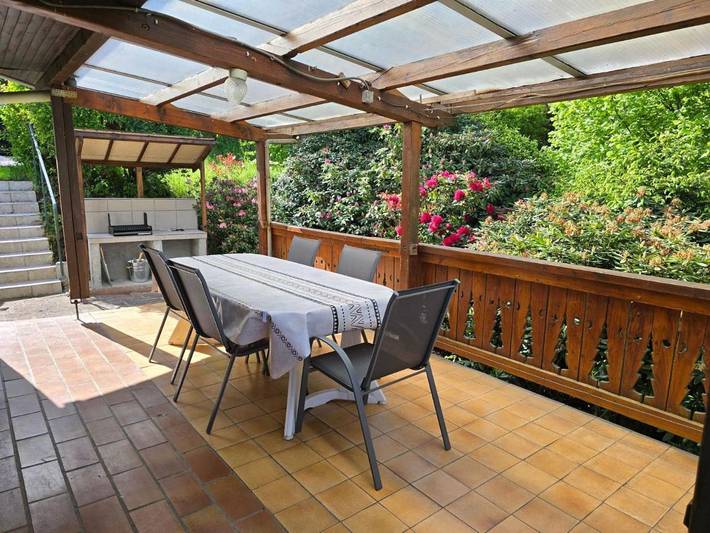 Location de vacances pour 5 personnes, avec sauna ainsi que terrasse et jardin dans Saut Du Bouchot - 3