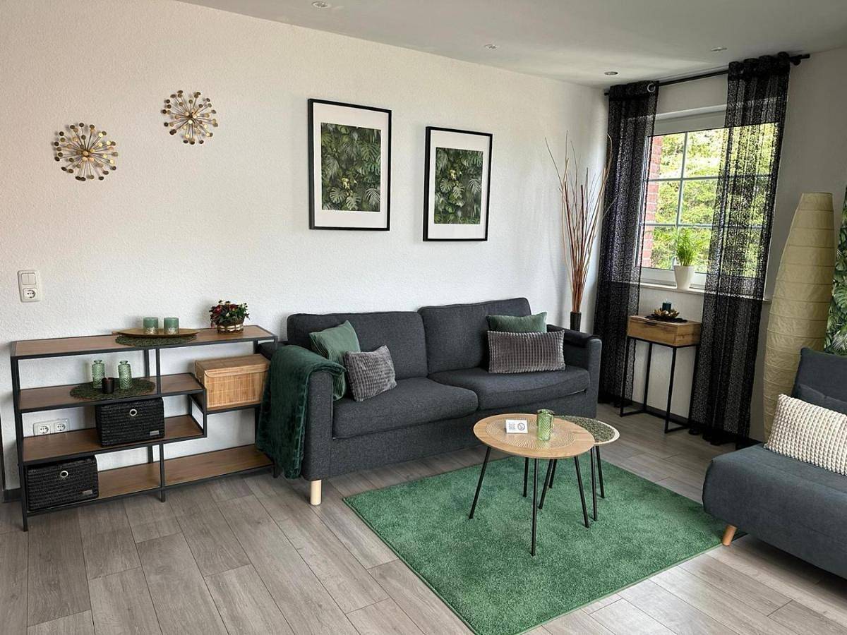 Ganze Wohnung, One-Bedroom Apartment in Würselen, Rheinland