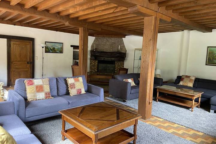 Location de vacances pour 22 personnes, avec balcon et jardin à Quarré-les-Tombes - 3