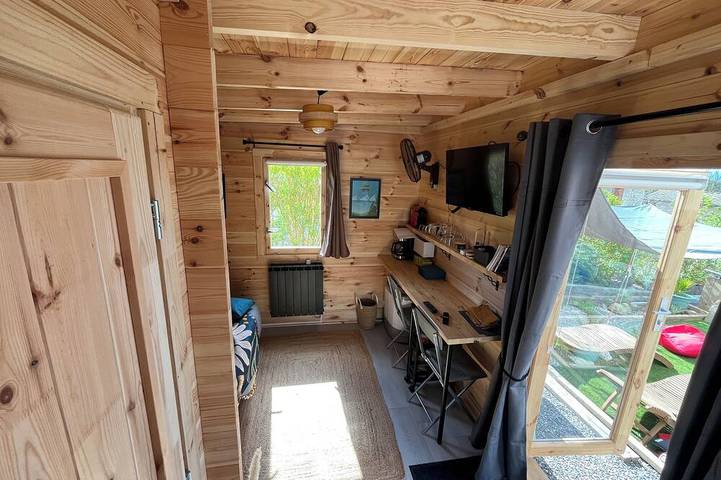 Gîte pour 2 personnes, avec jacuzzi dans Perrignier - 4