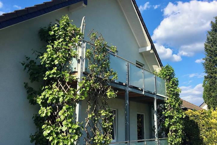 Ferienwohnung für 2 Personen, mit Garten und Balkon