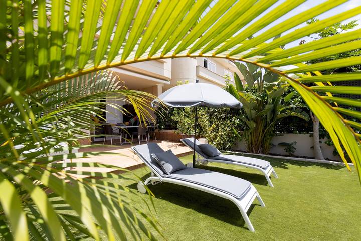 Ferienwohnung für 3 Personen, mit Pool und Garten sowie Terrasse - 1