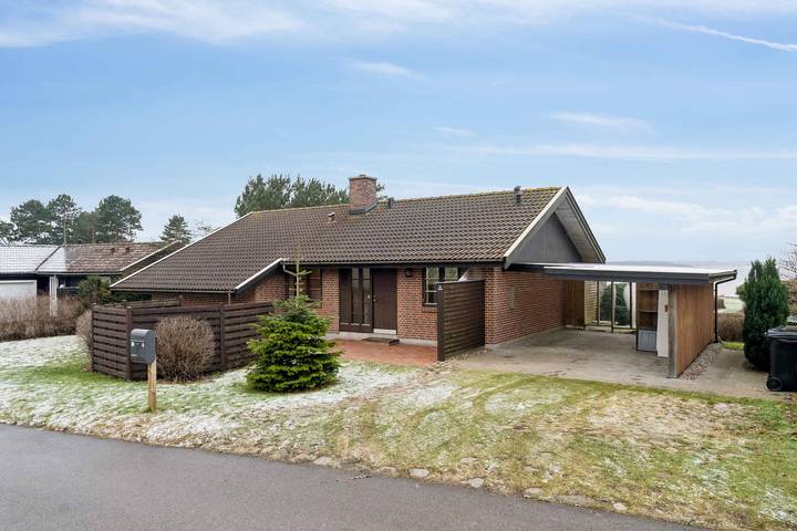 Ferienhaus für 6 Personen, mit Seeblick und Garten sowie Ausblick - 1