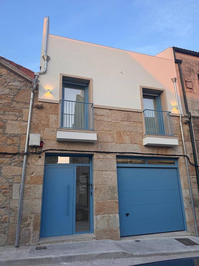 Apartahotel para 4 personas, con balcón en Rias Baixas