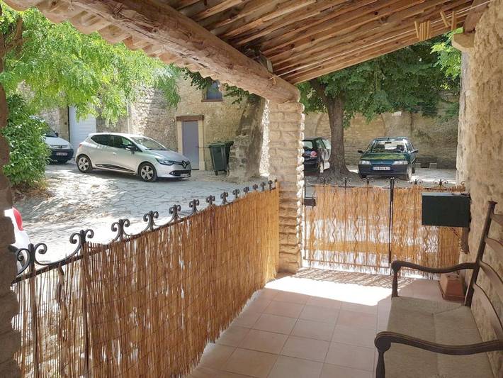 Location de vacances pour 8 personnes, avec vue et jardin, animaux acceptés à Grambois - 4