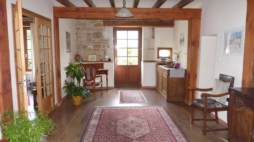 Location de vacances pour 3 personnes, avec terrasse à Saint-Juire-Champgillon - 3