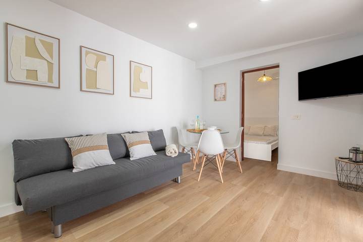 Apartamento entero, Apartamento Sunny House 3 con Wi-Fi en Santa Cruz de Tenerife in Santa Cruz de Tenerife, Costa este de Tenerife