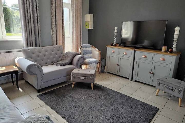 Agriturismo pour 5 personnes, avec jardin dans Saint Christophe De Chaulieu