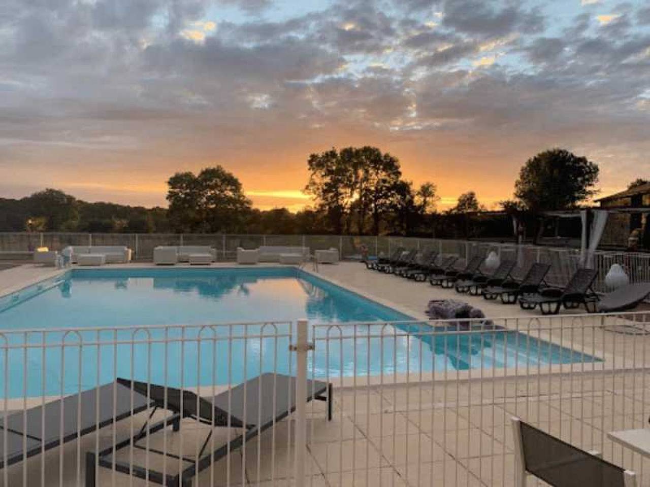 Camping - Piscine  - ccbbbie in Vouvant, Fontenay-le-Comte