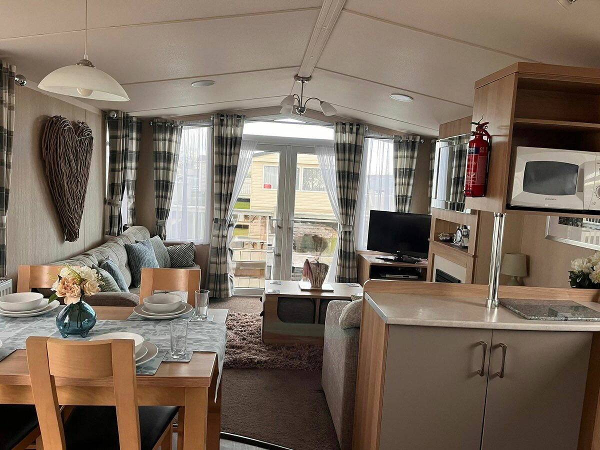 Eastgate Caravan Park - Holiday Accommodation in Ingoldmells, Lincolnshire