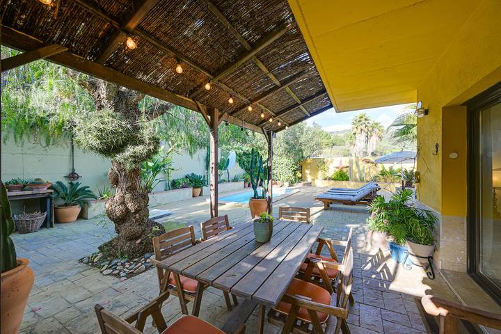 Villa Botanica in Calella, Maresme