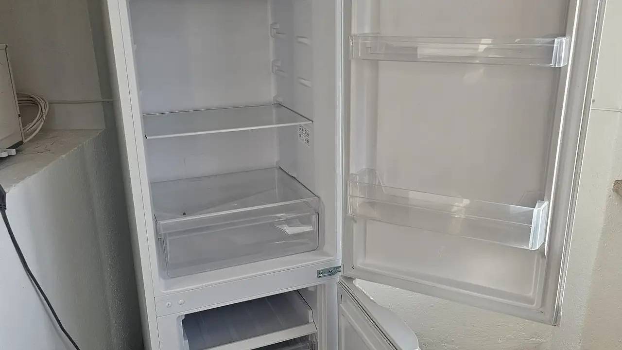 Ganze Ferienwohnung, Ferienwohnung für 3 Personen (80 m²) in Leuna in Leuna, Saale-Unstrut