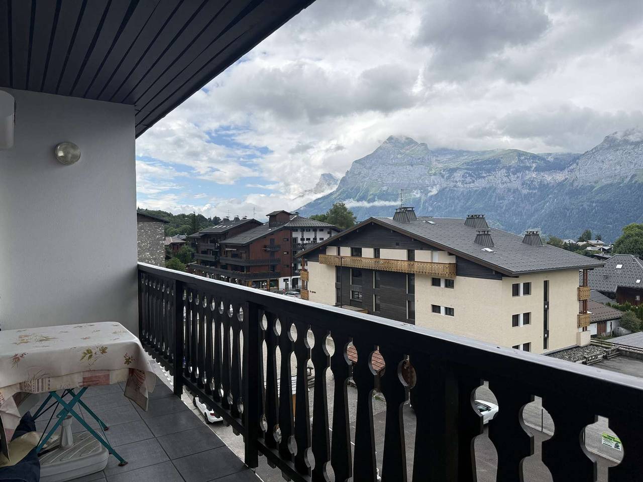 Apartamento entero, Apartamento en Les Carroz d'Arâches, 4 pers, 39 m² in Les Carroz, Arâches-la-Frasse