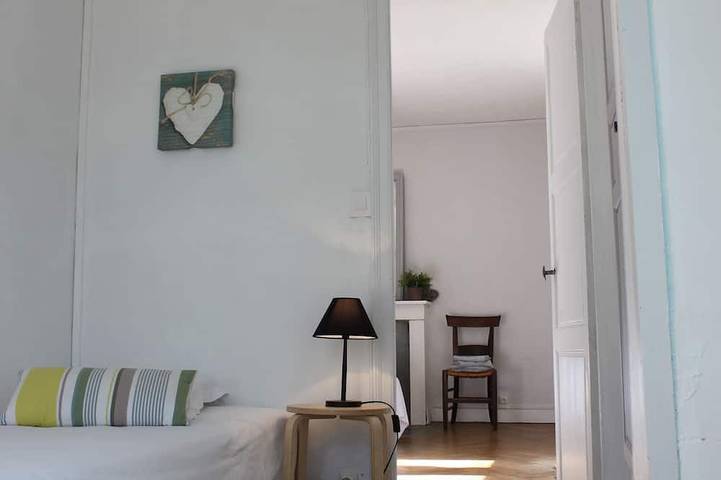 Gîte pour 5 personnes, avec jardin ainsi que piscine et terrasse, animaux acceptés à Martragny - 4