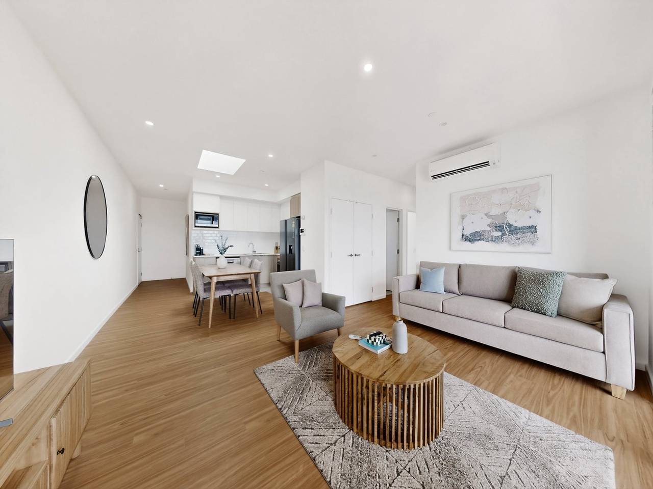 Hel leilighet, Nybygd leilighet nær butikker og parker in Cannington, Perth