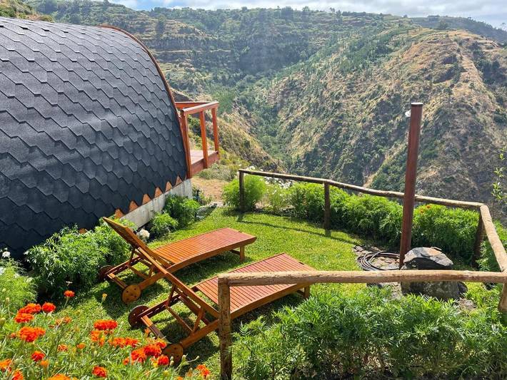 Bungalow für 4 Personen, mit Terrasse und Ausblick sowie Garten auf Madeira - 2