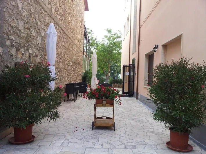 Alojamiento y desayuno para 4 personas, con vistas y terraza, Se admiten mascotas - 1