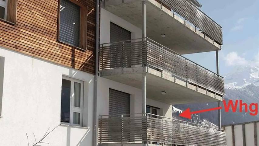 Ferienwohnung für 5 Personen, mit Balkon und Sauna in Savognin