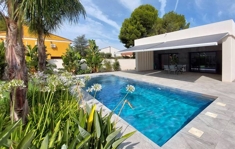 Appartement spacieux avec piscine, WiFi et parking près du restaurant Torre de Porta Coeli in Serra, Province de Valence