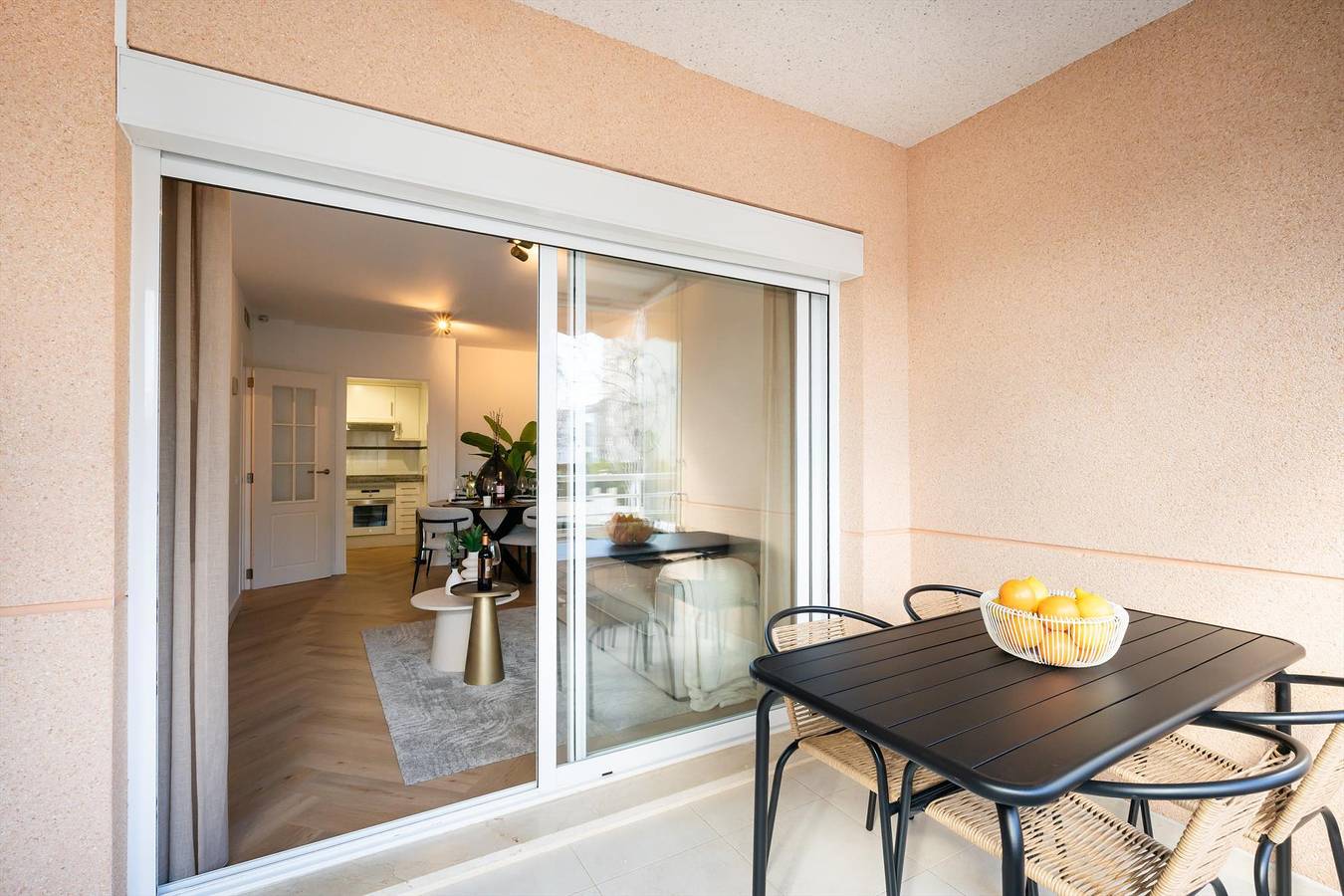 Entire apartment, Apoloxix between beach and harbour in Calpe, Costa Blanca