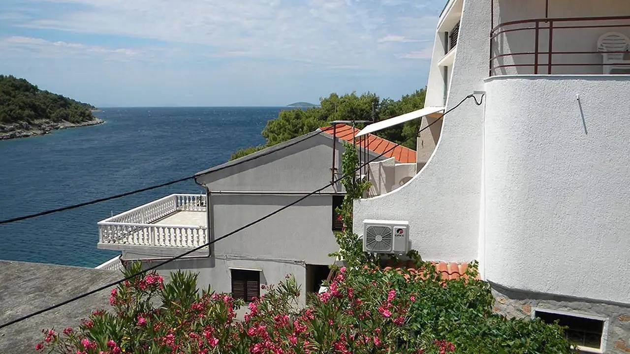 Ganze Ferienwohnung, Ferienwohnung für 2 Personen (30 m²) in Zirje in Dalmatinische Inseln