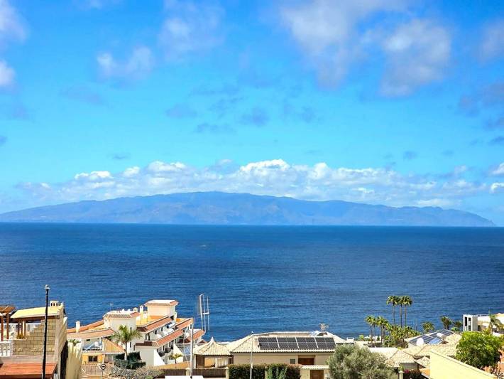 Casa rural para 8 personas, con vistas además de piscina y jardín en Santiago del Teide - 3