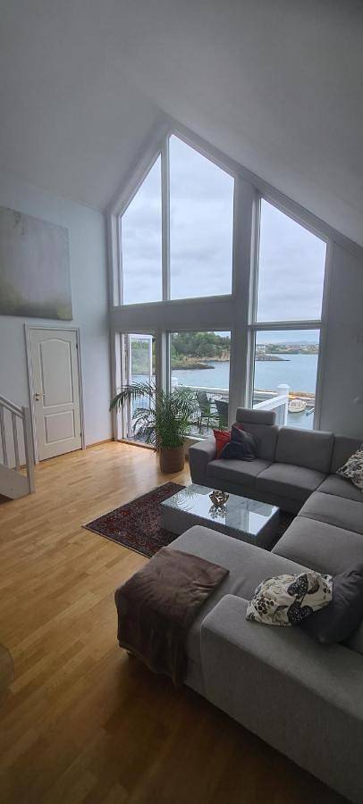 Vacation rental for 6 people, with Balcony and Terrace as well as Sauna and View in Stavanger