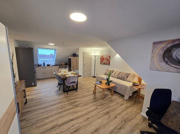 Ferienwohnung für 3 Personen, mit Balkon und Terrasse sowie Garten und Ausblick in Bad Rappenau - 2